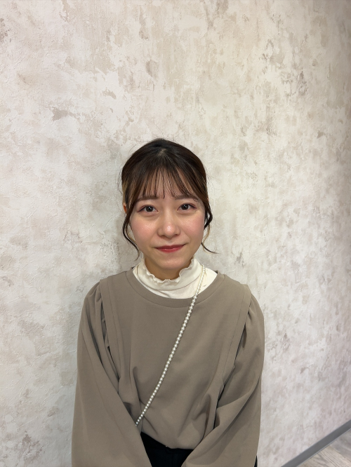 鳥羽　ひとみ
